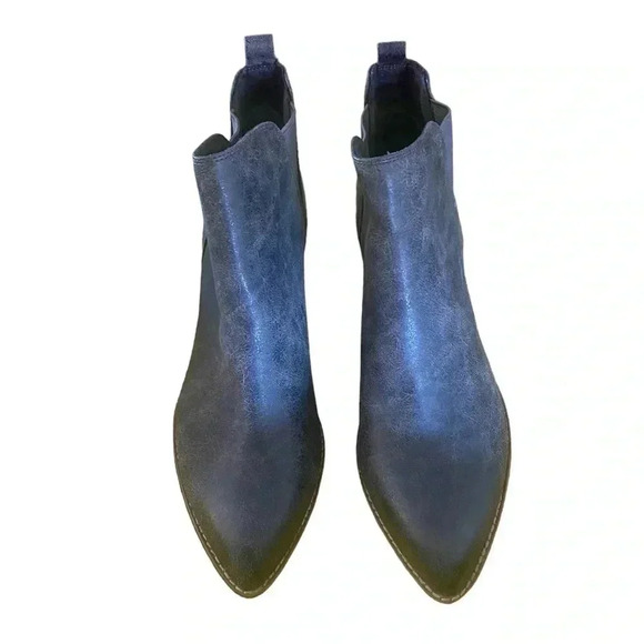 BC Born California Grey Pointed Toe Booties Size 8 1/2 - Picture 2 of 5